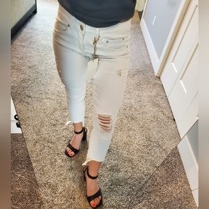 Indigo Rein Mid-rise Ankle White Jeans